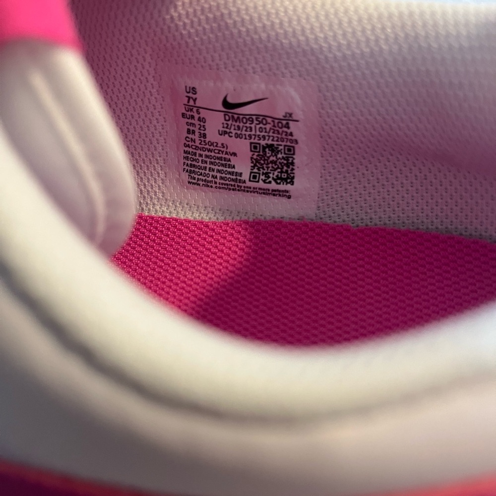 Nike Cortez GS White Laser Fuchsia Size 7Y/Women 8.5 DM0950-104​​ - Picture 10 of 10